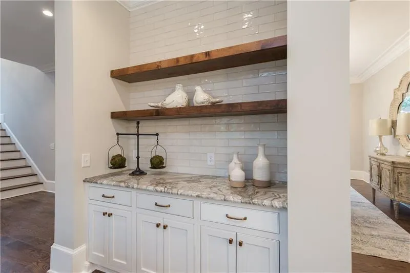 765 Old Post Road, Atlanta, Georgia 30328, 5 Bedrooms Bedrooms, ,5 BathroomsBathrooms,Residential,Sold,765 Old Post Road,6735632