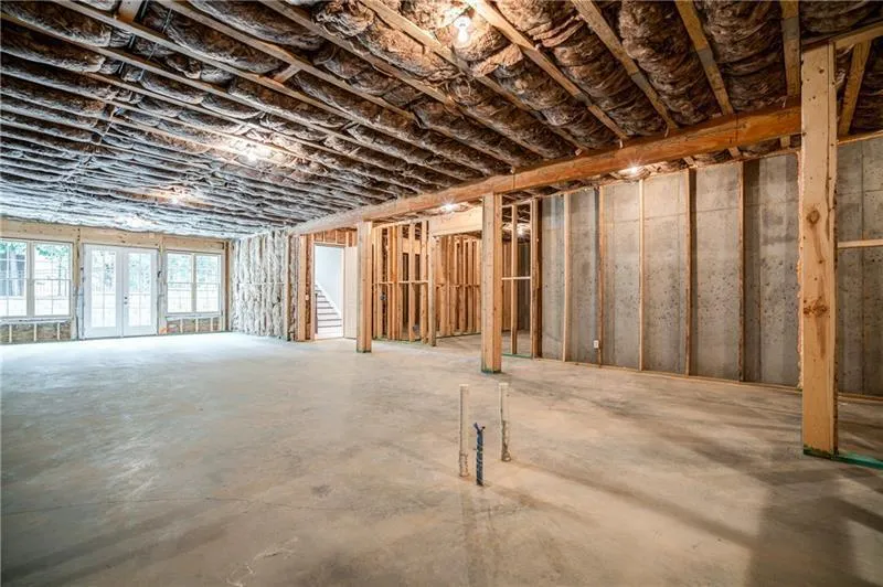 765 Old Post Road, Atlanta, Georgia 30328, 5 Bedrooms Bedrooms, ,5 BathroomsBathrooms,Residential,Sold,765 Old Post Road,6735632