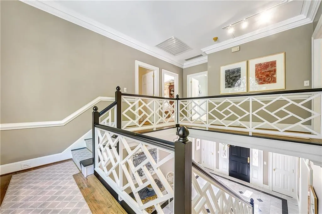4700 Harris Trail, Atlanta, Georgia 30327, 5 Bedrooms Bedrooms, ,5 BathroomsBathrooms,Residential,Sold,4700 Harris Trail,6873756