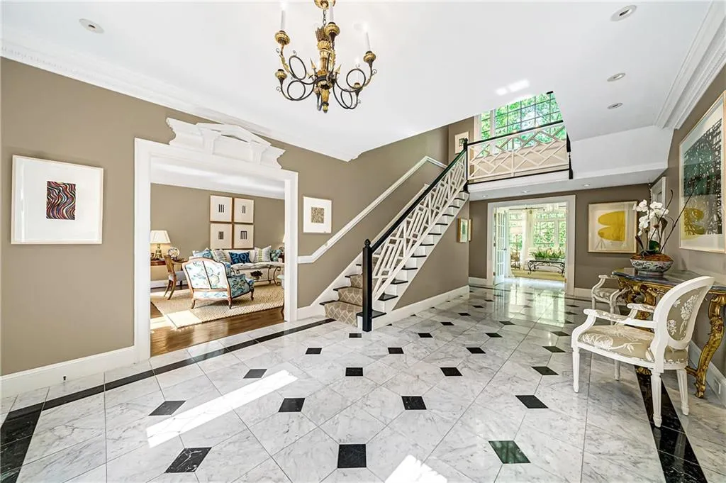 4700 Harris Trail, Atlanta, Georgia 30327, 5 Bedrooms Bedrooms, ,5 BathroomsBathrooms,Residential,Sold,4700 Harris Trail,6873756