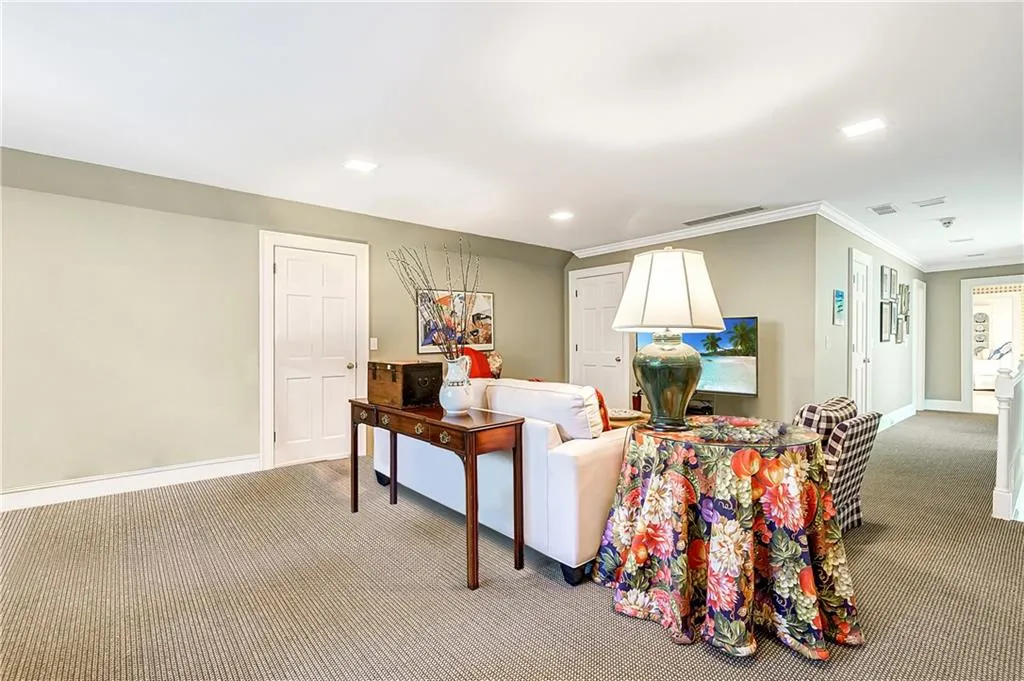 4700 Harris Trail, Atlanta, Georgia 30327, 5 Bedrooms Bedrooms, ,5 BathroomsBathrooms,Residential,Sold,4700 Harris Trail,6873756