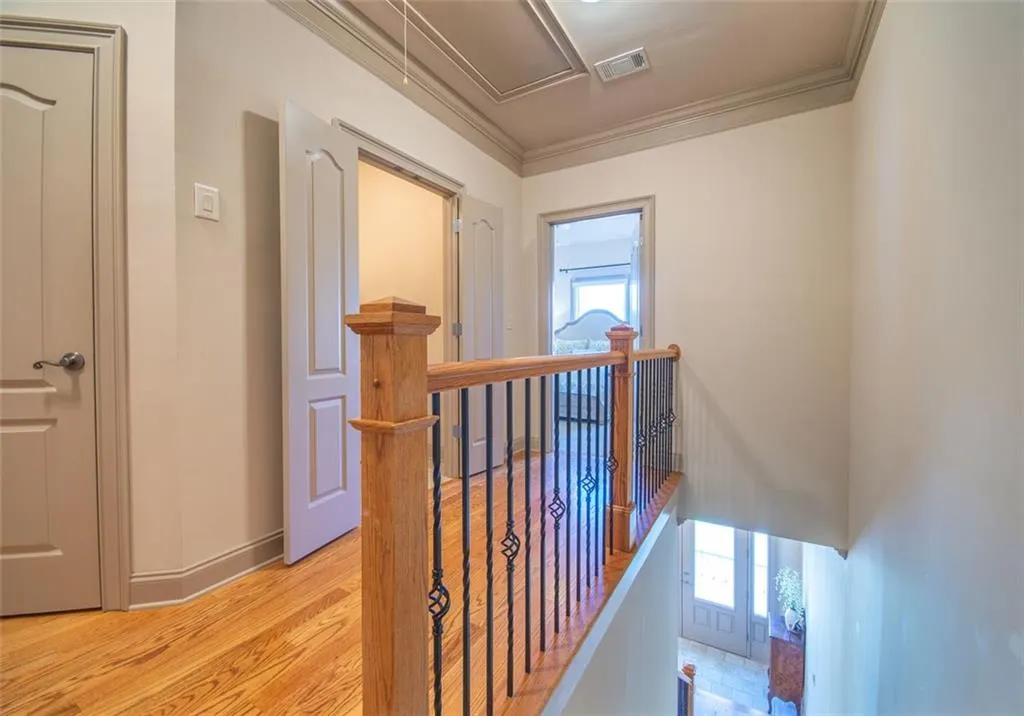 949 Persimmon Point, Atlanta, Georgia 30328, 2 Bedrooms Bedrooms, ,3 BathroomsBathrooms,Residential,Sold,949 Persimmon Point,6948378