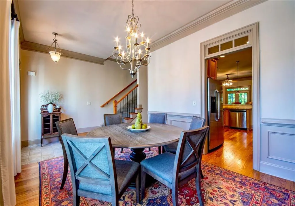 949 Persimmon Point, Atlanta, Georgia 30328, 2 Bedrooms Bedrooms, ,3 BathroomsBathrooms,Residential,Sold,949 Persimmon Point,6948378