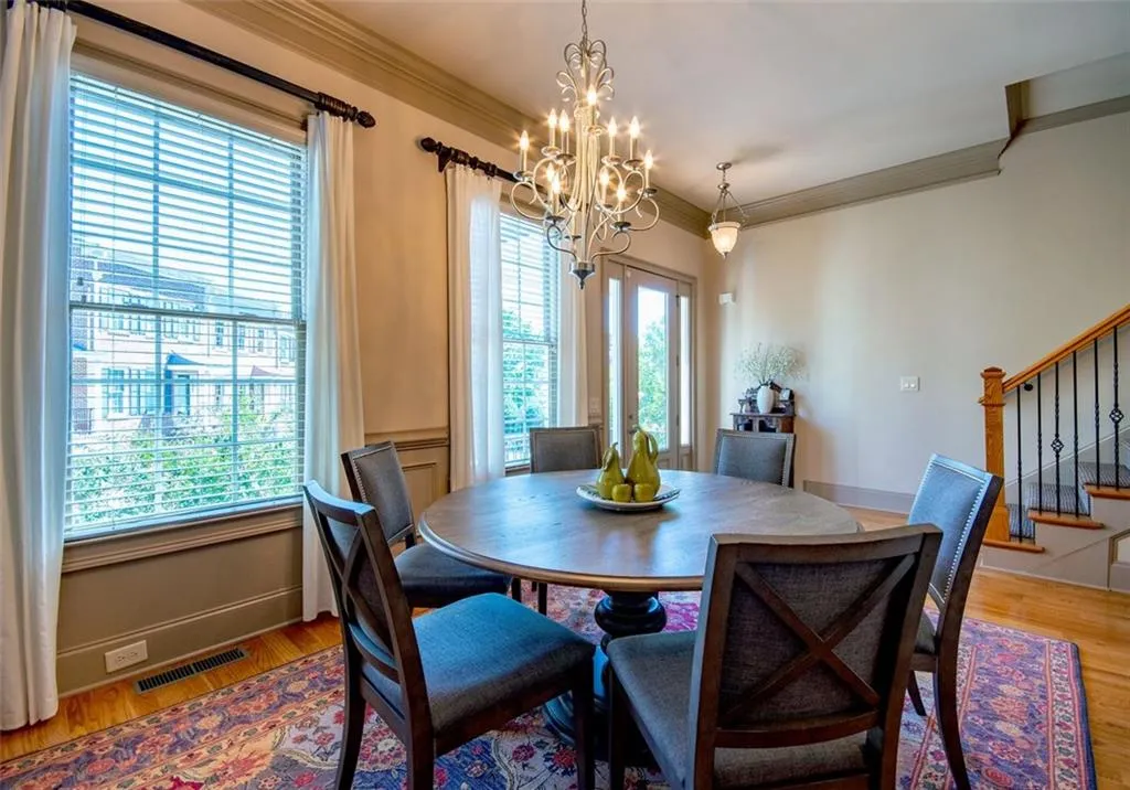 949 Persimmon Point, Atlanta, Georgia 30328, 2 Bedrooms Bedrooms, ,3 BathroomsBathrooms,Residential,Sold,949 Persimmon Point,6948378