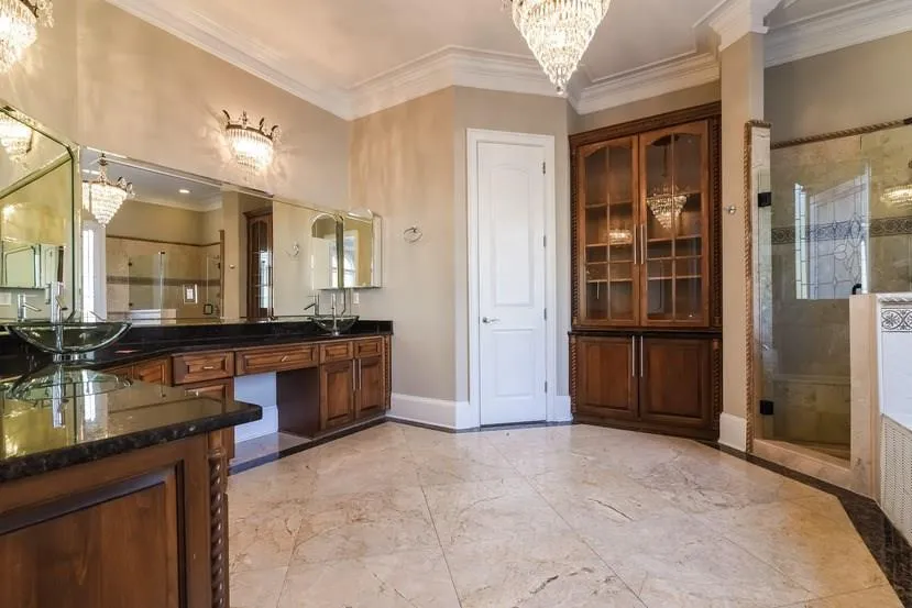 8345 Grogans Ferry Road, Sandy Springs, Georgia 30350, 6 Bedrooms Bedrooms, ,6 BathroomsBathrooms,Residential,Sold,8345 Grogans Ferry Road,5765724