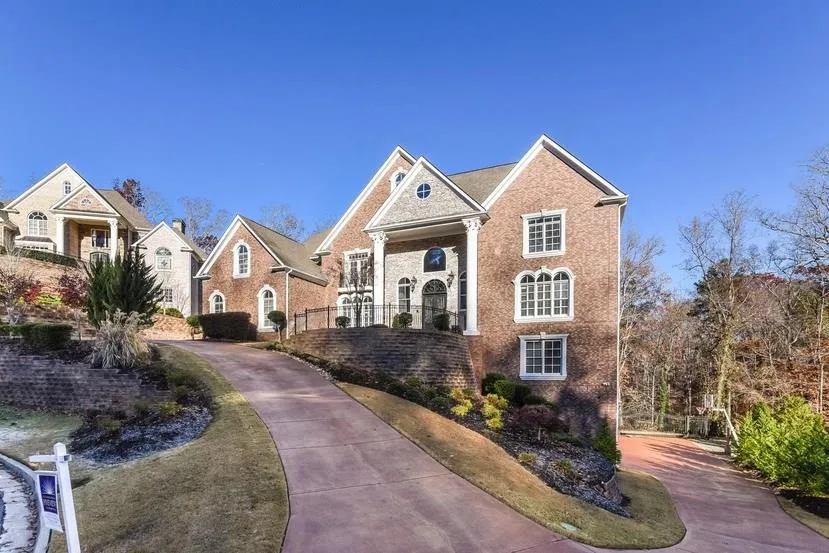 8345 Grogans Ferry Road, Sandy Springs, Georgia 30350, 6 Bedrooms Bedrooms, ,6 BathroomsBathrooms,Residential,Sold,8345 Grogans Ferry Road,5765724