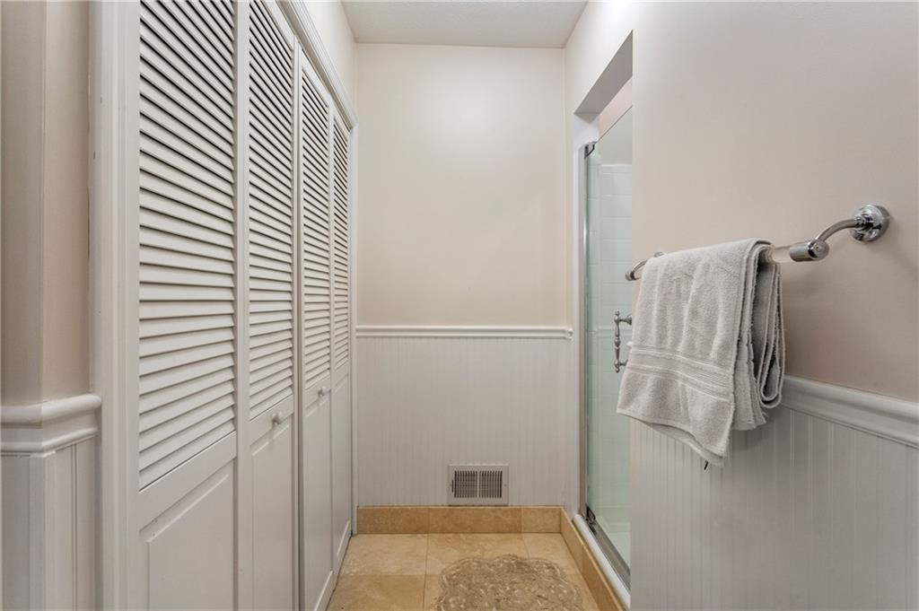 5330 Chemin De Vie, Atlanta, Georgia 30342, 2 Bedrooms Bedrooms, ,2 BathroomsBathrooms,Residential,Sold,5330 Chemin De Vie,7333604