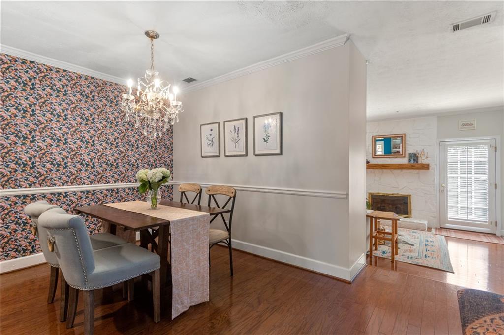 5330 Chemin De Vie, Atlanta, Georgia 30342, 2 Bedrooms Bedrooms, ,2 BathroomsBathrooms,Residential,Sold,5330 Chemin De Vie,7333604