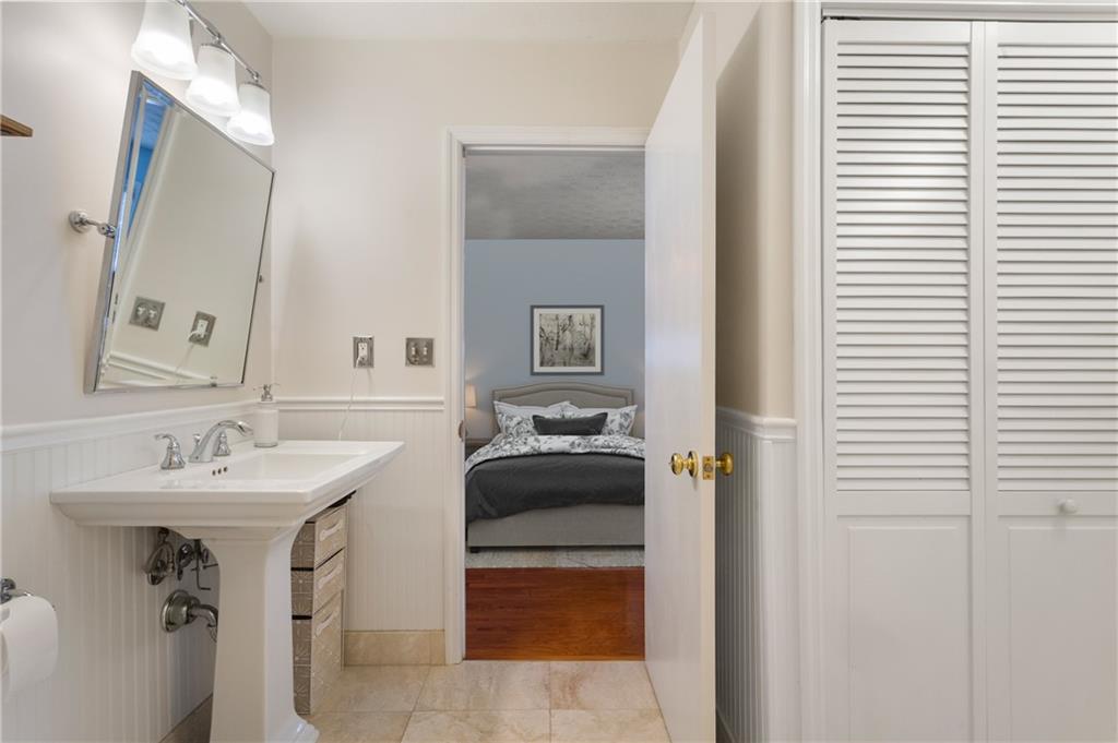 5330 Chemin De Vie, Atlanta, Georgia 30342, 2 Bedrooms Bedrooms, ,2 BathroomsBathrooms,Residential,Sold,5330 Chemin De Vie,7333604