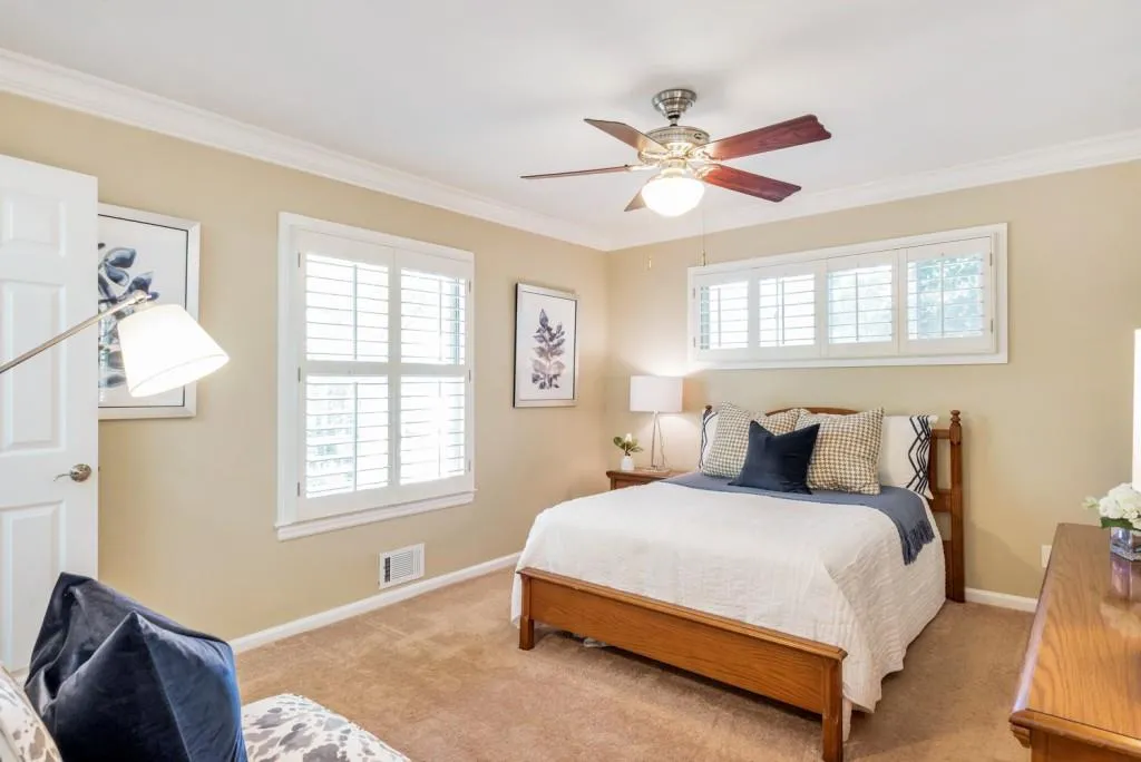660 Carriage Drive, Sandy Springs, Georgia 30328, 4 Bedrooms Bedrooms, ,2 BathroomsBathrooms,Residential,Sold,660 Carriage Drive,5923449