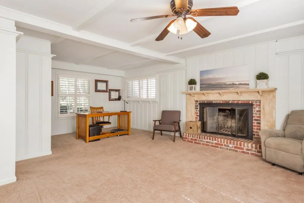 660 Carriage Drive, Sandy Springs, Georgia 30328, 4 Bedrooms Bedrooms, ,2 BathroomsBathrooms,Residential,Sold,660 Carriage Drive,5923449