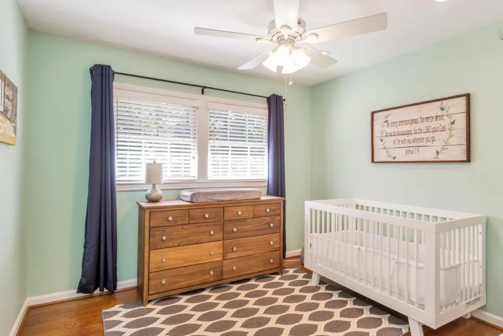 660 Carriage Drive, Sandy Springs, Georgia 30328, 4 Bedrooms Bedrooms, ,2 BathroomsBathrooms,Residential,Sold,660 Carriage Drive,5923449