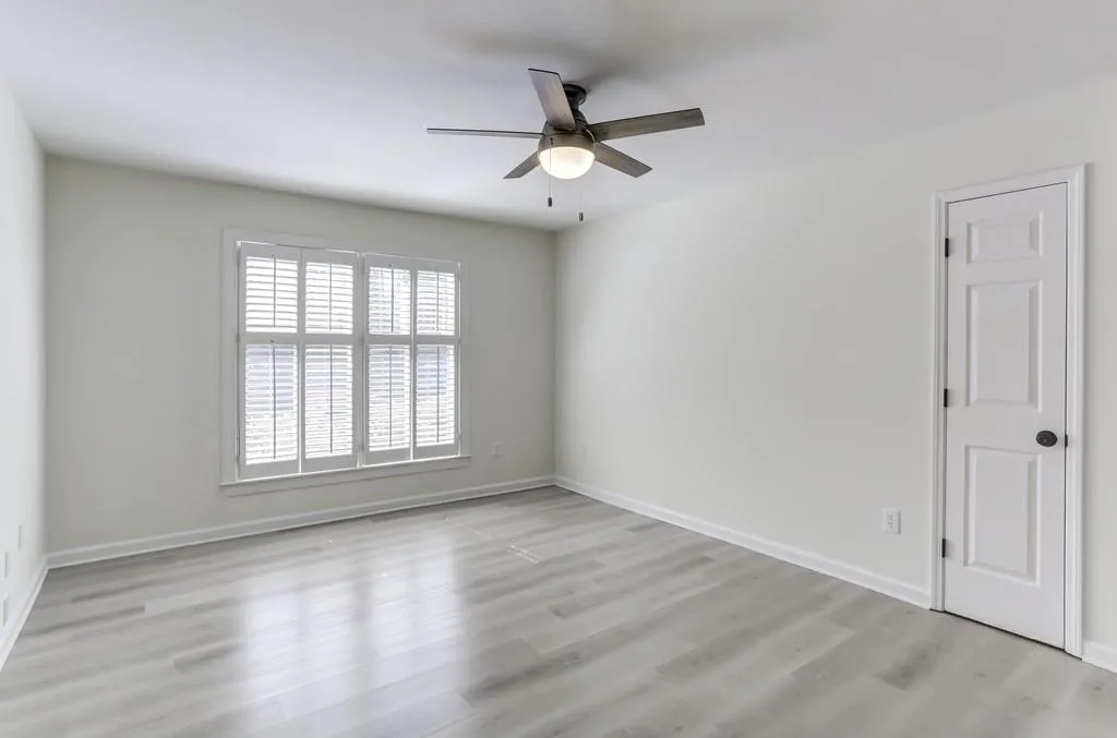 309 Hollyfax Circle Ne, Atlanta, Georgia 30328, 2 Bedrooms Bedrooms, ,2 BathroomsBathrooms,Residential,Sold,309 Hollyfax Circle Ne,6849013