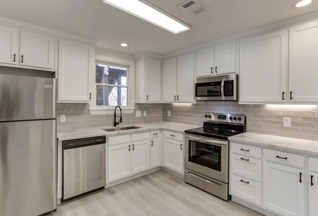 309 Hollyfax Circle Ne, Atlanta, Georgia 30328, 2 Bedrooms Bedrooms, ,2 BathroomsBathrooms,Residential,Sold,309 Hollyfax Circle Ne,6849013