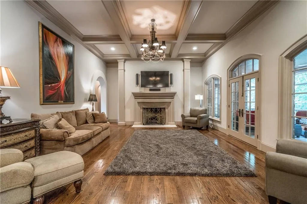 424 Caruso Court, Sandy Springs, Georgia 30350, 5 Bedrooms Bedrooms, ,6 BathroomsBathrooms,Residential,Sold,424 Caruso Court,5946209