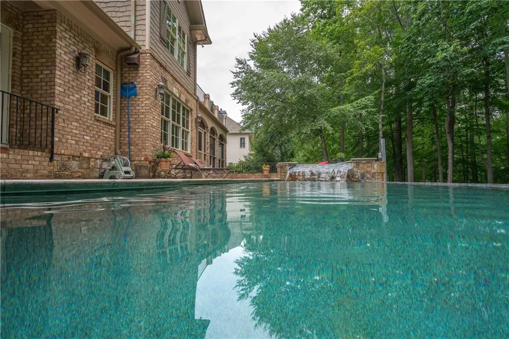 424 Caruso Court, Sandy Springs, Georgia 30350, 5 Bedrooms Bedrooms, ,6 BathroomsBathrooms,Residential,Sold,424 Caruso Court,5946209