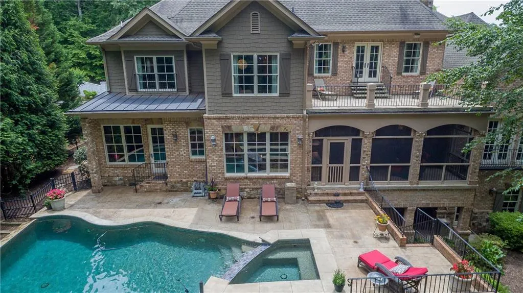 424 Caruso Court, Sandy Springs, Georgia 30350, 5 Bedrooms Bedrooms, ,6 BathroomsBathrooms,Residential,Sold,424 Caruso Court,5946209