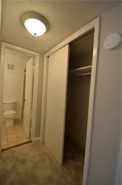 6700 Roswell Road Unit 25f, Sandy Springs, Georgia 30328, 2 Bedrooms Bedrooms, ,1 BathroomBathrooms,Residential,Sold,6700 Roswell Road Unit 25f,6824328