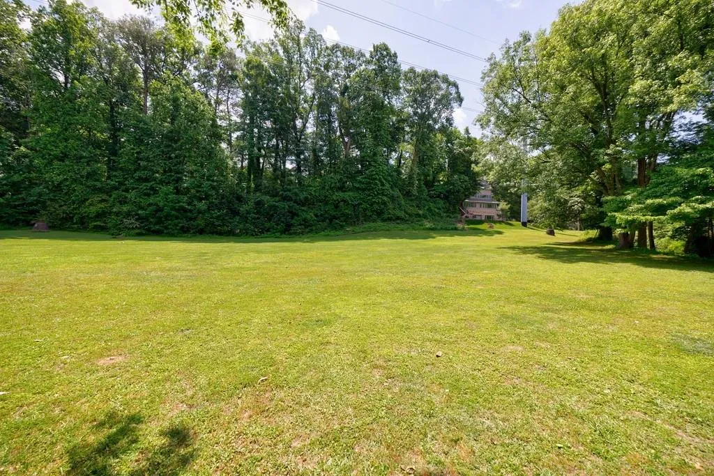 1943 Sunbury Place, Atlanta, Georgia 30318, 4 Bedrooms Bedrooms, ,3 BathroomsBathrooms,Residential,For Sale,1943 Sunbury Place,7621046