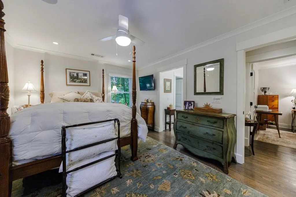 1943 Sunbury Place, Atlanta, Georgia 30318, 4 Bedrooms Bedrooms, ,3 BathroomsBathrooms,Residential,For Sale,1943 Sunbury Place,7621046