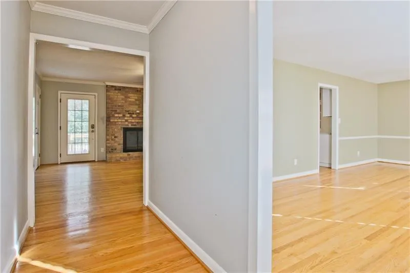6520 Whispering Trail, Atlanta, Georgia 30328, 3 Bedrooms Bedrooms, ,2 BathroomsBathrooms,Residential,Sold,6520 Whispering Trail,6655683