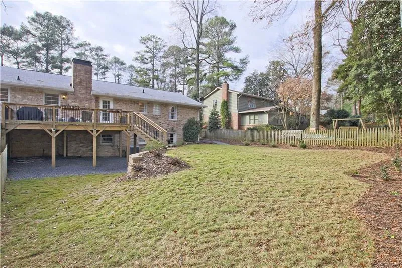6520 Whispering Trail, Atlanta, Georgia 30328, 3 Bedrooms Bedrooms, ,2 BathroomsBathrooms,Residential,Sold,6520 Whispering Trail,6655683