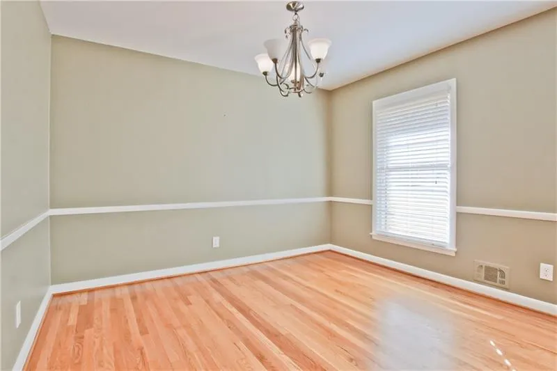 6520 Whispering Trail, Atlanta, Georgia 30328, 3 Bedrooms Bedrooms, ,2 BathroomsBathrooms,Residential,Sold,6520 Whispering Trail,6655683