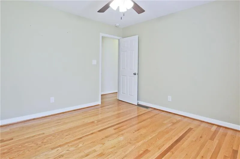 6520 Whispering Trail, Atlanta, Georgia 30328, 3 Bedrooms Bedrooms, ,2 BathroomsBathrooms,Residential,Sold,6520 Whispering Trail,6655683