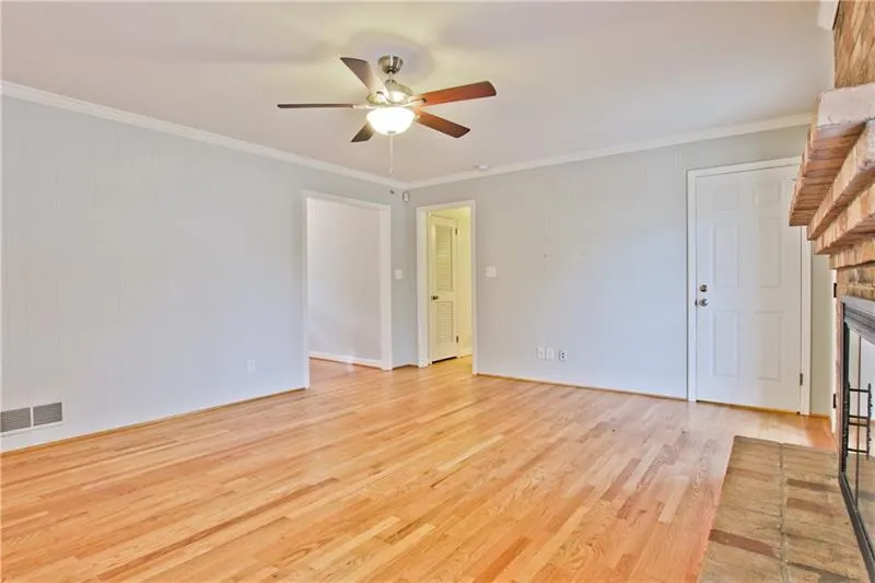 6520 Whispering Trail, Atlanta, Georgia 30328, 3 Bedrooms Bedrooms, ,2 BathroomsBathrooms,Residential,Sold,6520 Whispering Trail,6655683