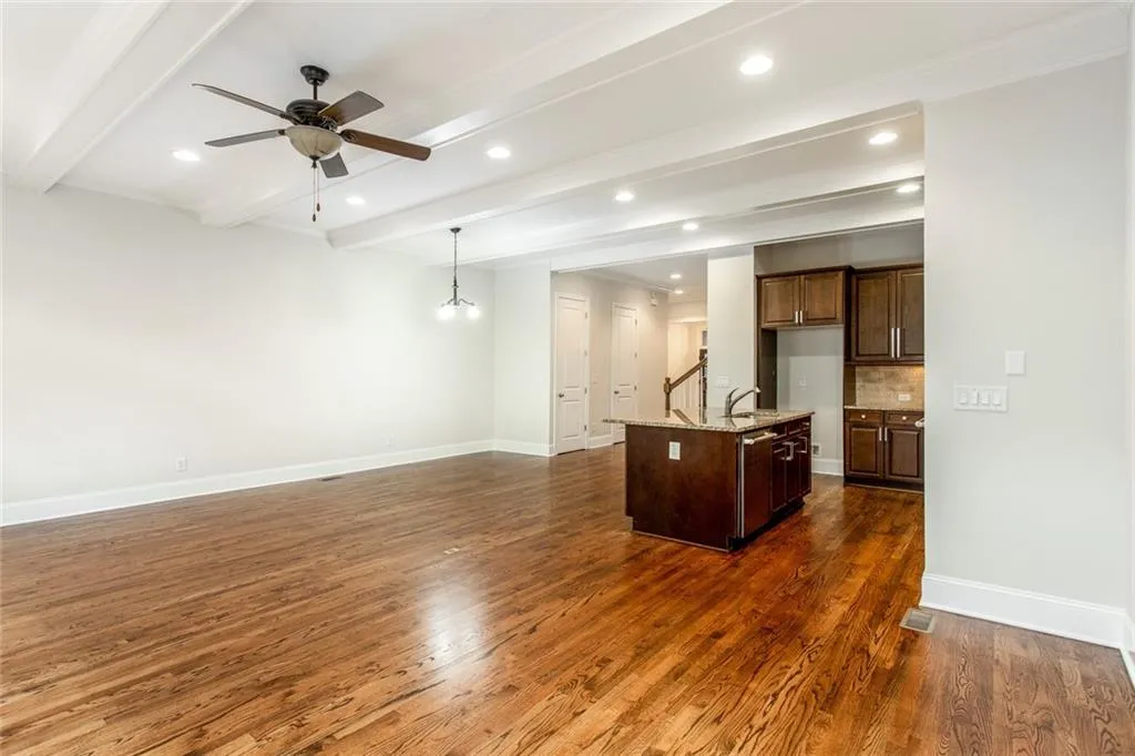 692 Lockton Place, Sandy Springs, Georgia 30342, 4 Bedrooms Bedrooms, ,4 BathroomsBathrooms,Residential,Sold,692 Lockton Place,6552783