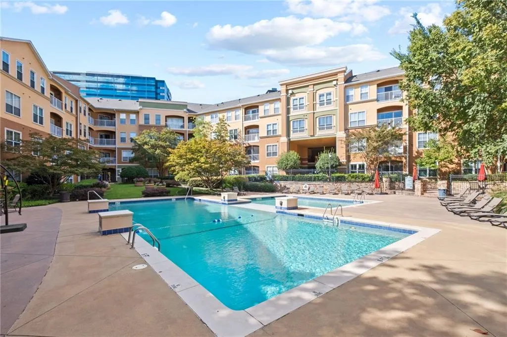 10 Perimeter Summit Boulevard Ne Unit 2112, Atlanta, Georgia 30319, 2 Bedrooms Bedrooms, ,2 BathroomsBathrooms,Residential,For Sale,10 Perimeter Summit Boulevard Ne Unit 2112,7533741