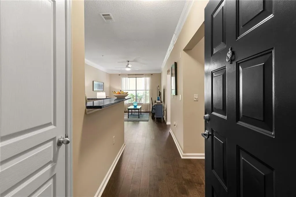 10 Perimeter Summit Boulevard Ne Unit 2112, Atlanta, Georgia 30319, 2 Bedrooms Bedrooms, ,2 BathroomsBathrooms,Residential,For Sale,10 Perimeter Summit Boulevard Ne Unit 2112,7533741