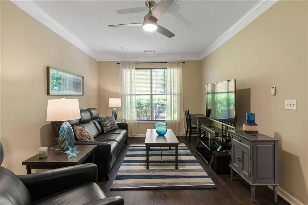 10 Perimeter Summit Boulevard Ne Unit 2112, Atlanta, Georgia 30319, 2 Bedrooms Bedrooms, ,2 BathroomsBathrooms,Residential,For Sale,10 Perimeter Summit Boulevard Ne Unit 2112,7533741