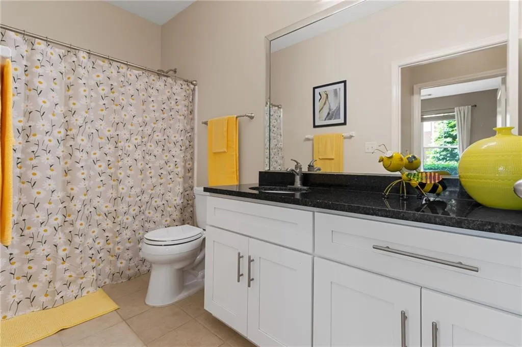 10 Perimeter Summit Boulevard Ne Unit 2112, Atlanta, Georgia 30319, 2 Bedrooms Bedrooms, ,2 BathroomsBathrooms,Residential,For Sale,10 Perimeter Summit Boulevard Ne Unit 2112,7533741