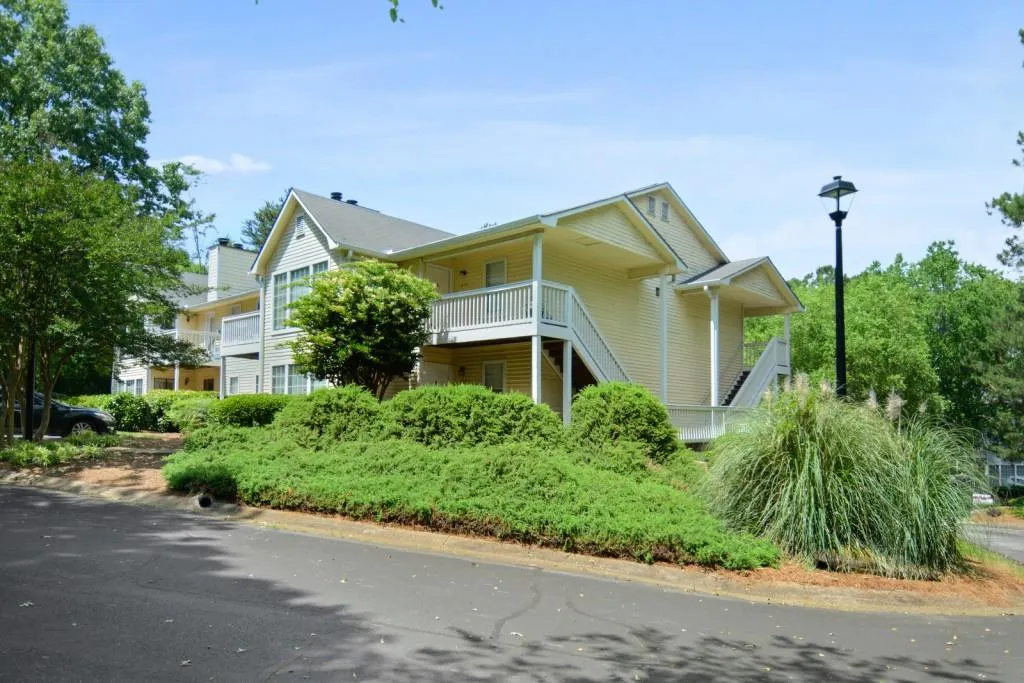 210 Gettysburg Place, Sandy Springs, Georgia 30350, 2 Bedrooms Bedrooms, ,2 BathroomsBathrooms,Residential,Sold,210 Gettysburg Place,6728258