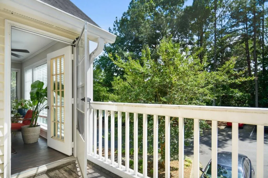 210 Gettysburg Place, Sandy Springs, Georgia 30350, 2 Bedrooms Bedrooms, ,2 BathroomsBathrooms,Residential,Sold,210 Gettysburg Place,6728258