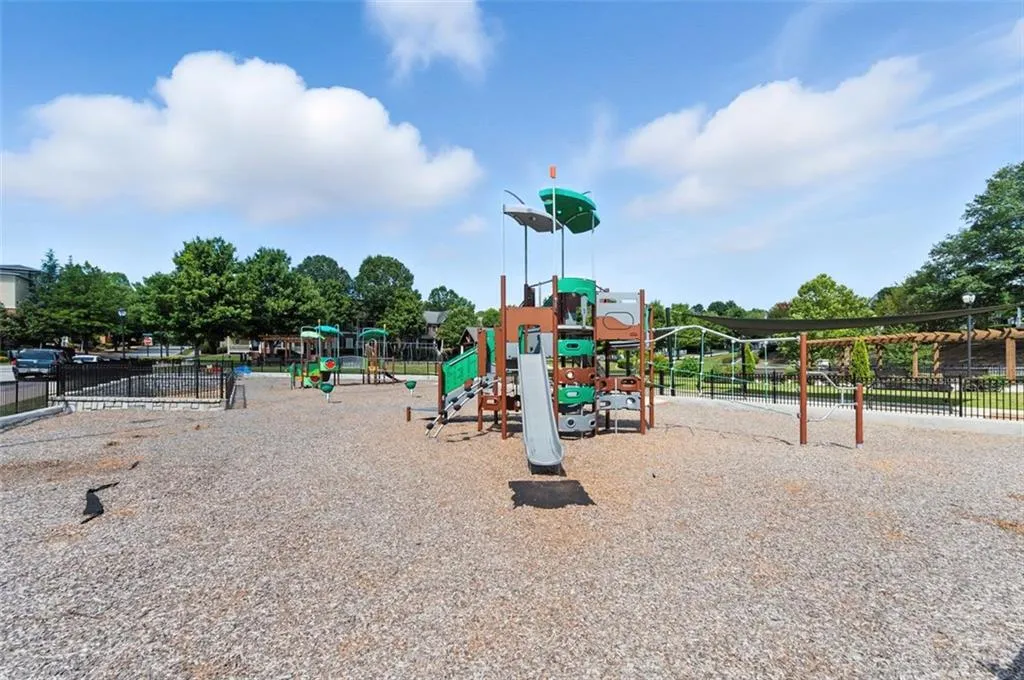 1747 Hollingsworth Boulevard Nw, Atlanta, Georgia 30318, 4 Bedrooms Bedrooms, ,3 BathroomsBathrooms,Residential,For Sale,1747 Hollingsworth Boulevard Nw,7623394