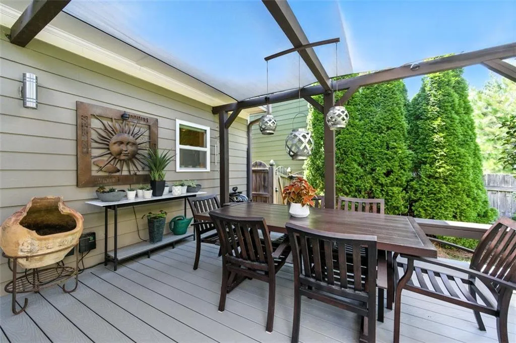 1747 Hollingsworth Boulevard Nw, Atlanta, Georgia 30318, 4 Bedrooms Bedrooms, ,3 BathroomsBathrooms,Residential,For Sale,1747 Hollingsworth Boulevard Nw,7623394