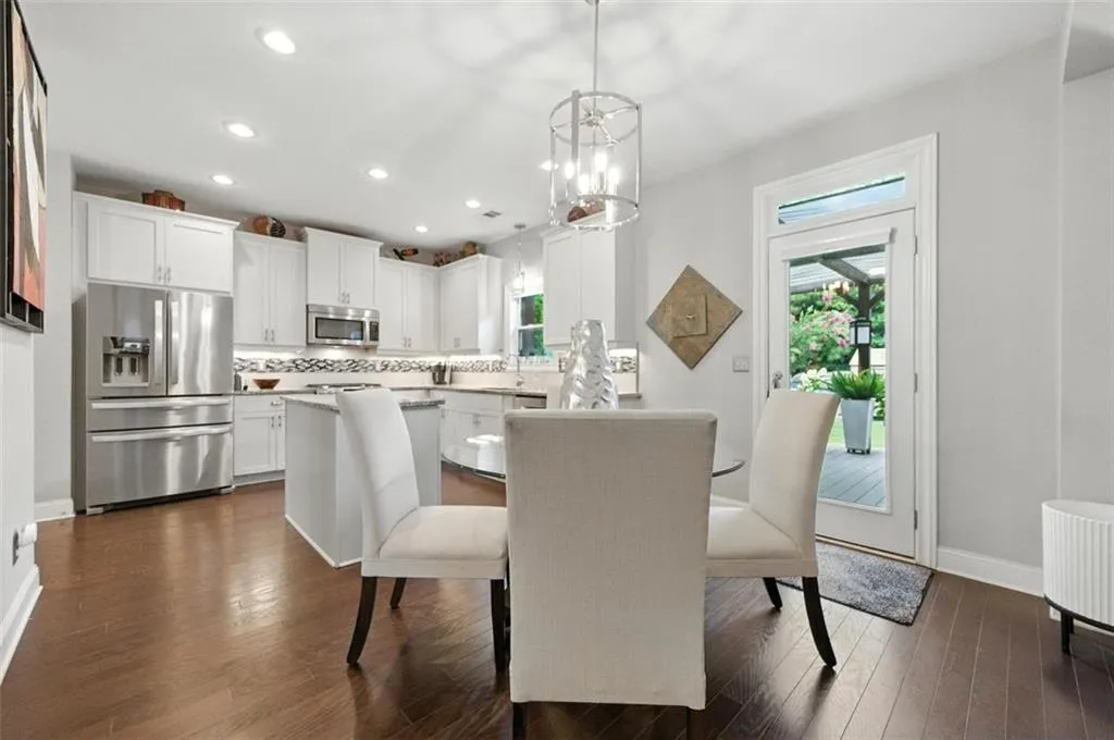 1747 Hollingsworth Boulevard Nw, Atlanta, Georgia 30318, 4 Bedrooms Bedrooms, ,3 BathroomsBathrooms,Residential,For Sale,1747 Hollingsworth Boulevard Nw,7623394