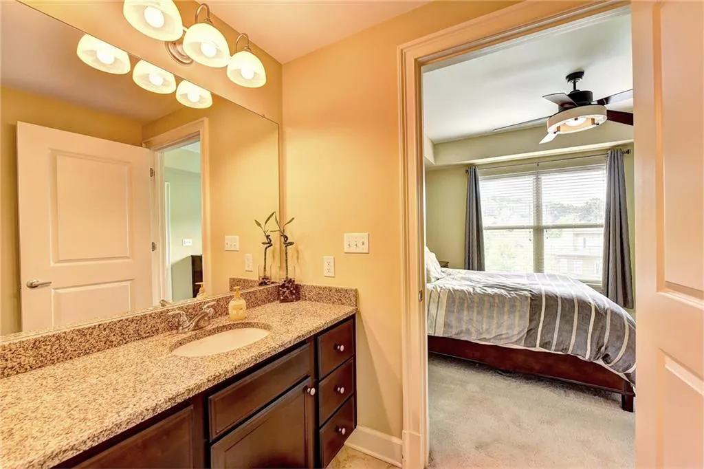 200 River Vista Drive Unit 605, Atlanta, Georgia 30339, 1 Bedroom Bedrooms, ,1 BathroomBathrooms,Residential,Sold,200 River Vista Drive Unit 605,6000698