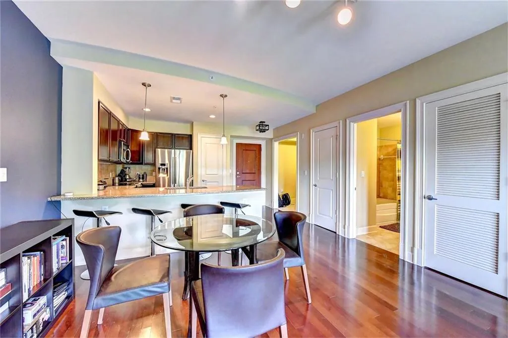 200 River Vista Drive Unit 605, Atlanta, Georgia 30339, 1 Bedroom Bedrooms, ,1 BathroomBathrooms,Residential,Sold,200 River Vista Drive Unit 605,6000698