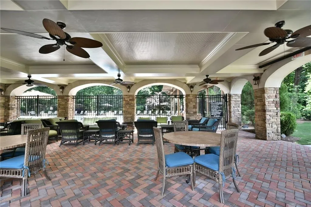 200 River Vista Drive Unit 605, Atlanta, Georgia 30339, 1 Bedroom Bedrooms, ,1 BathroomBathrooms,Residential,Sold,200 River Vista Drive Unit 605,6000698