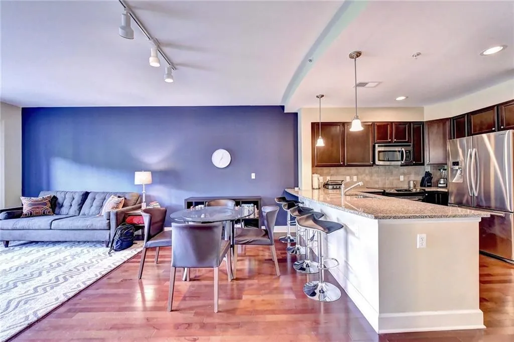 200 River Vista Drive Unit 605, Atlanta, Georgia 30339, 1 Bedroom Bedrooms, ,1 BathroomBathrooms,Residential,Sold,200 River Vista Drive Unit 605,6000698