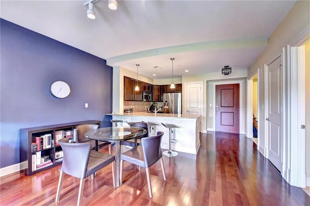 200 River Vista Drive Unit 605, Atlanta, Georgia 30339, 1 Bedroom Bedrooms, ,1 BathroomBathrooms,Residential,Sold,200 River Vista Drive Unit 605,6000698