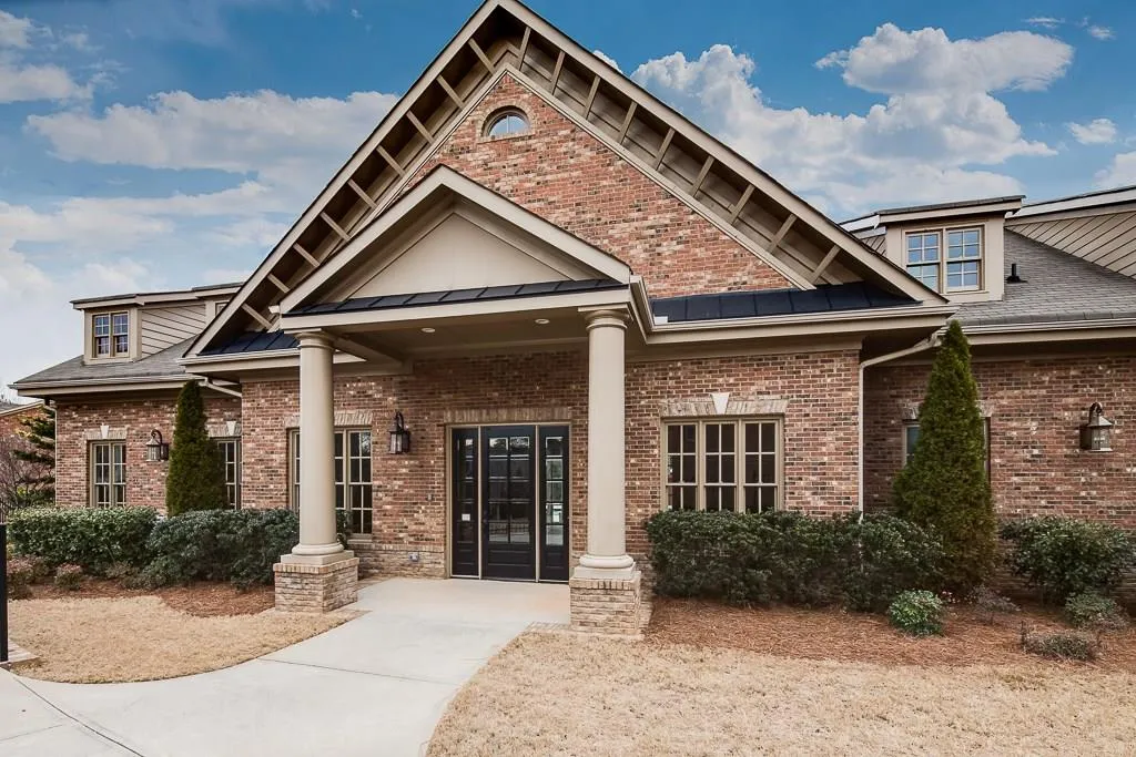 5583 High Point Road, Atlanta, Georgia 30342, 3 Bedrooms Bedrooms, ,3 BathroomsBathrooms,Residential,Sold,5583 High Point Road,5796566