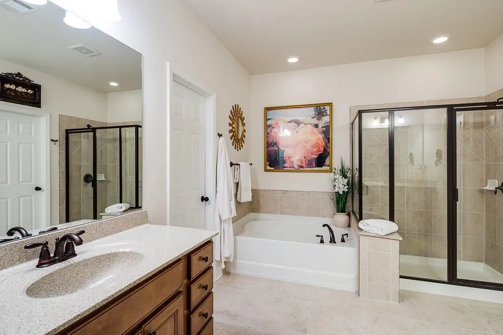 5583 High Point Road, Atlanta, Georgia 30342, 3 Bedrooms Bedrooms, ,3 BathroomsBathrooms,Residential,Sold,5583 High Point Road,5796566