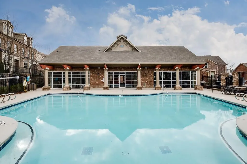 5583 High Point Road, Atlanta, Georgia 30342, 3 Bedrooms Bedrooms, ,3 BathroomsBathrooms,Residential,Sold,5583 High Point Road,5796566