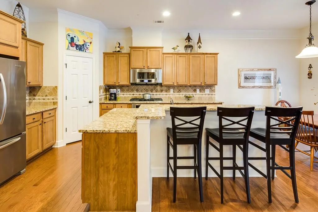 5583 High Point Road, Atlanta, Georgia 30342, 3 Bedrooms Bedrooms, ,3 BathroomsBathrooms,Residential,Sold,5583 High Point Road,5796566