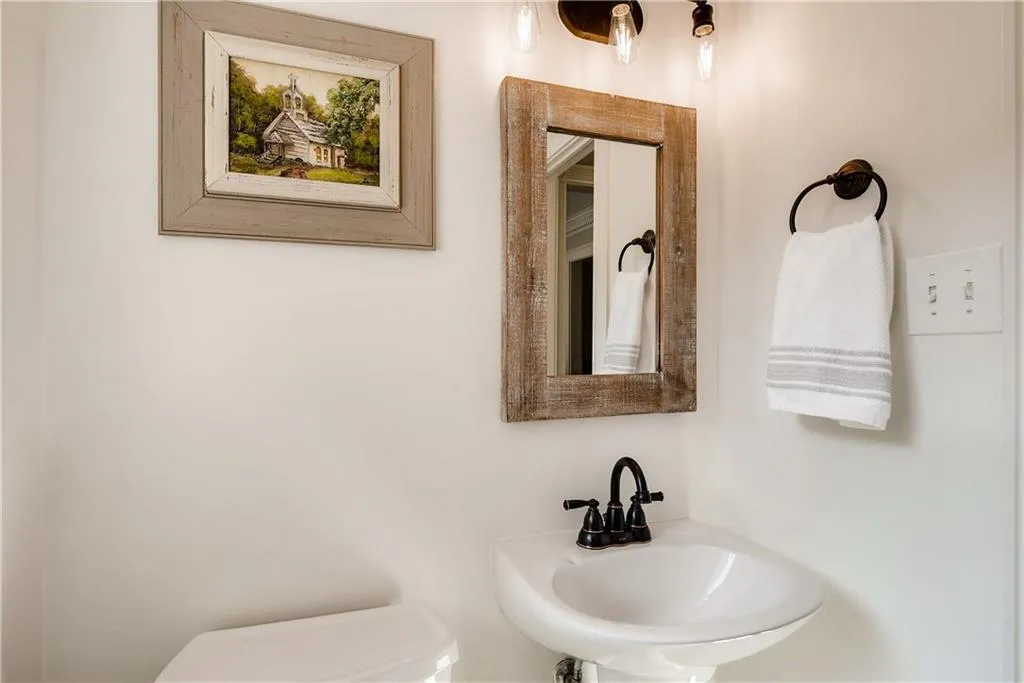 7525 Ball Mill Road, Sandy Springs, Georgia 30350, 6 Bedrooms Bedrooms, ,4 BathroomsBathrooms,Residential,Sold,7525 Ball Mill Road,6534753