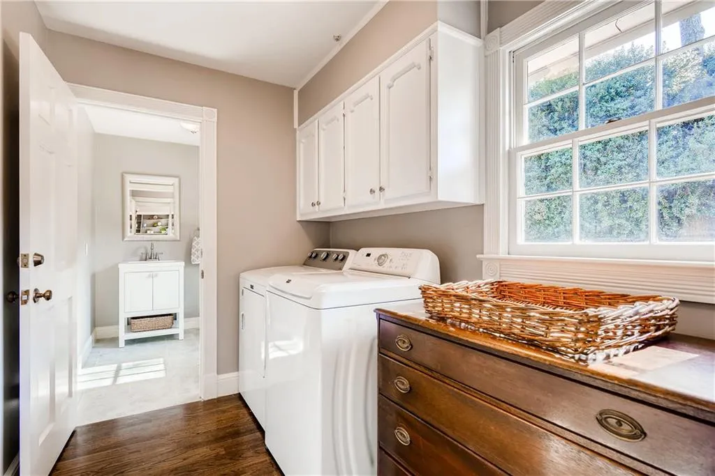 7525 Ball Mill Road, Sandy Springs, Georgia 30350, 6 Bedrooms Bedrooms, ,4 BathroomsBathrooms,Residential,Sold,7525 Ball Mill Road,6534753